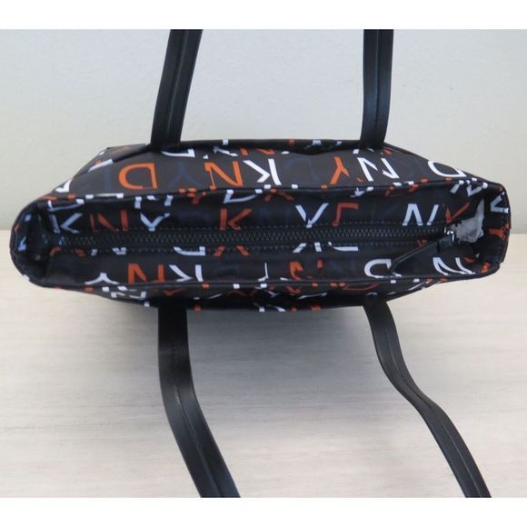 DKNY R21ADR89 LG Multicolor Signature Logo Allover Print Pam Shopper Tote $168 - Picture 10 of 13